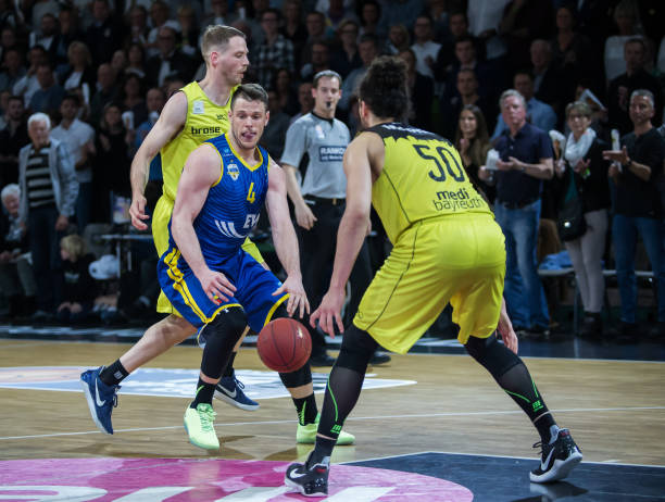 来一直扮演 来一直扮演