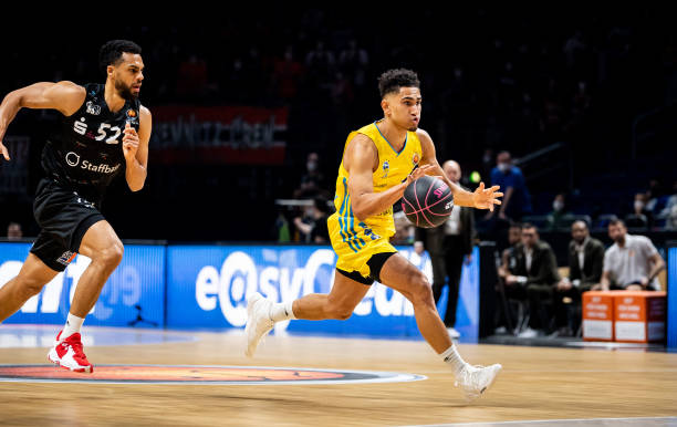 似的突破 似的突破