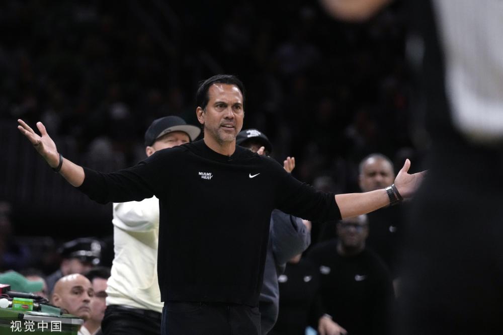 场球员维尔 场球员维尔