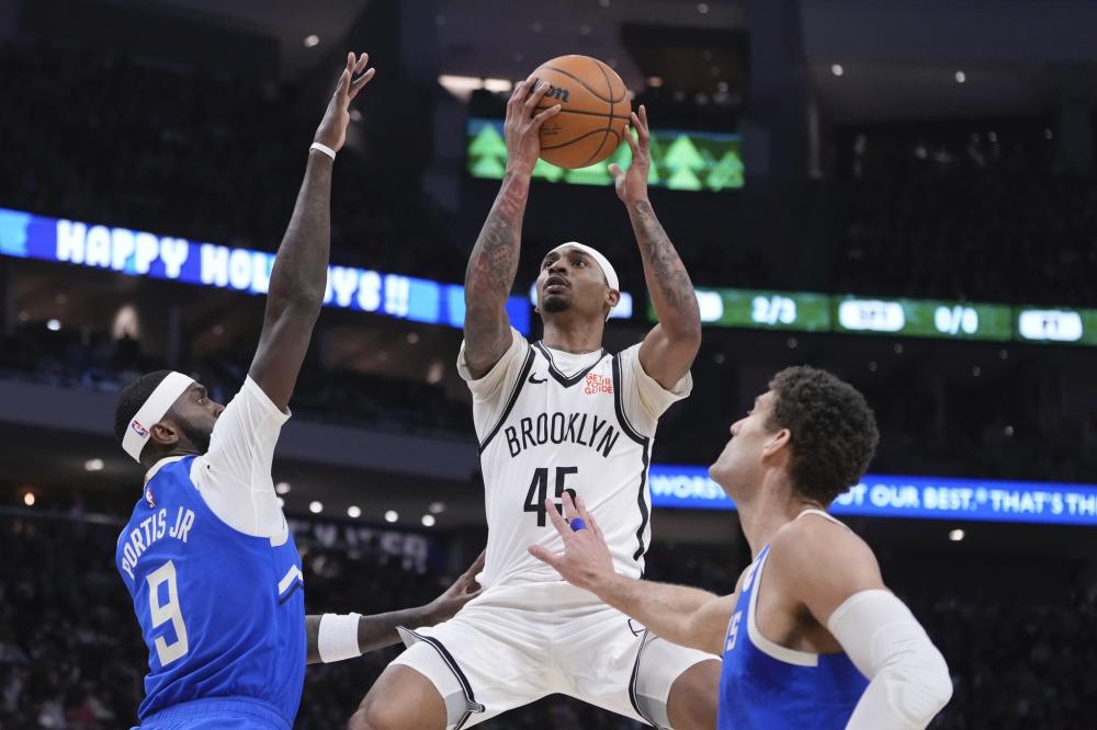 出手极高 出手极高